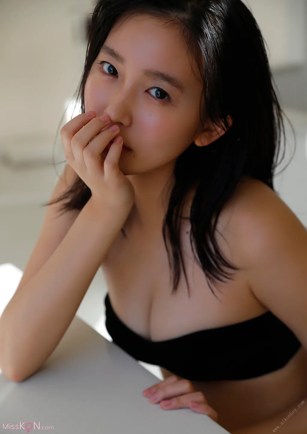 Shida Nene (志田音々)_ スピ／サン　グラビアフォトブック　ねねまる日和